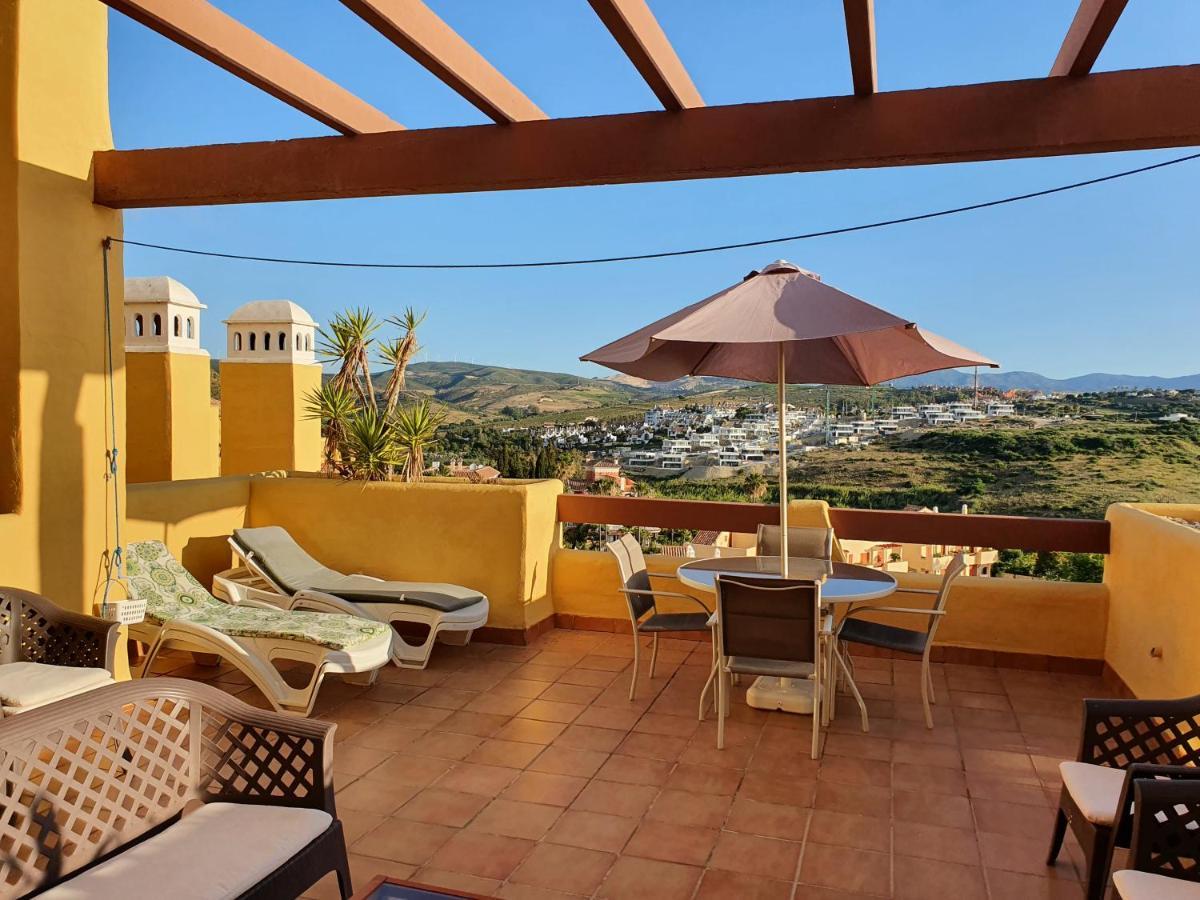 Seaview A Spectacular 3 Bed 3 Bathroom Penthouse Manilva Zewnętrze zdjęcie