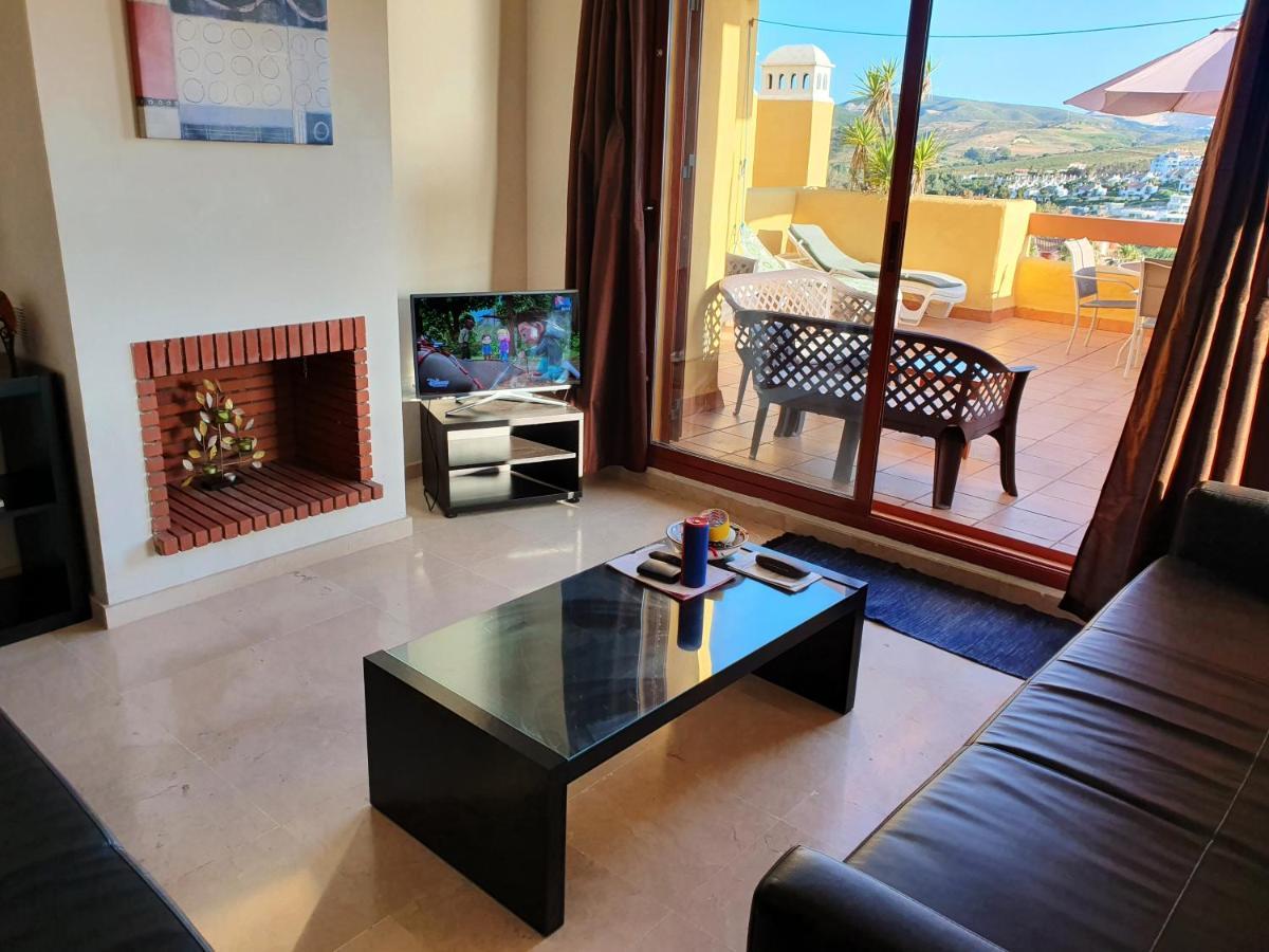 Seaview A Spectacular 3 Bed 3 Bathroom Penthouse Manilva Zewnętrze zdjęcie