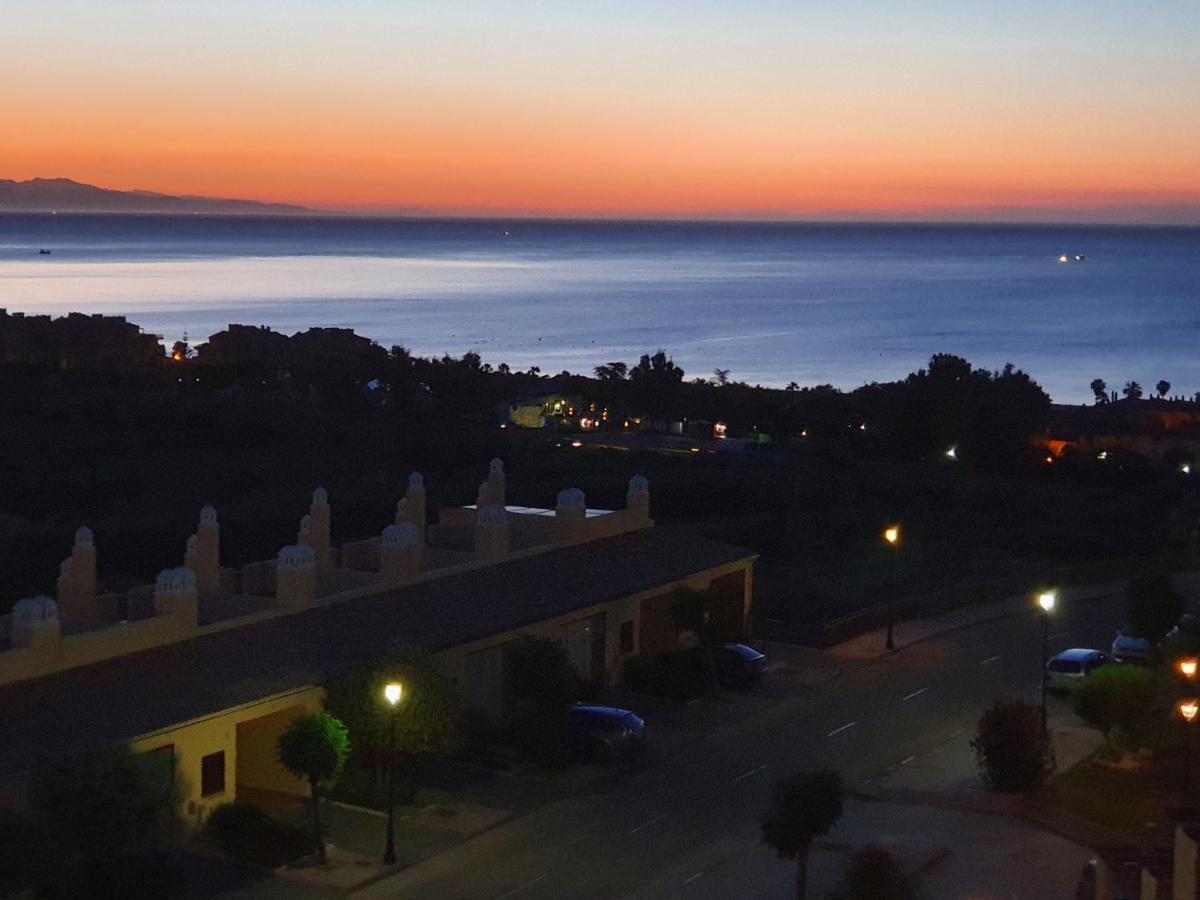 Seaview A Spectacular 3 Bed 3 Bathroom Penthouse Manilva Zewnętrze zdjęcie